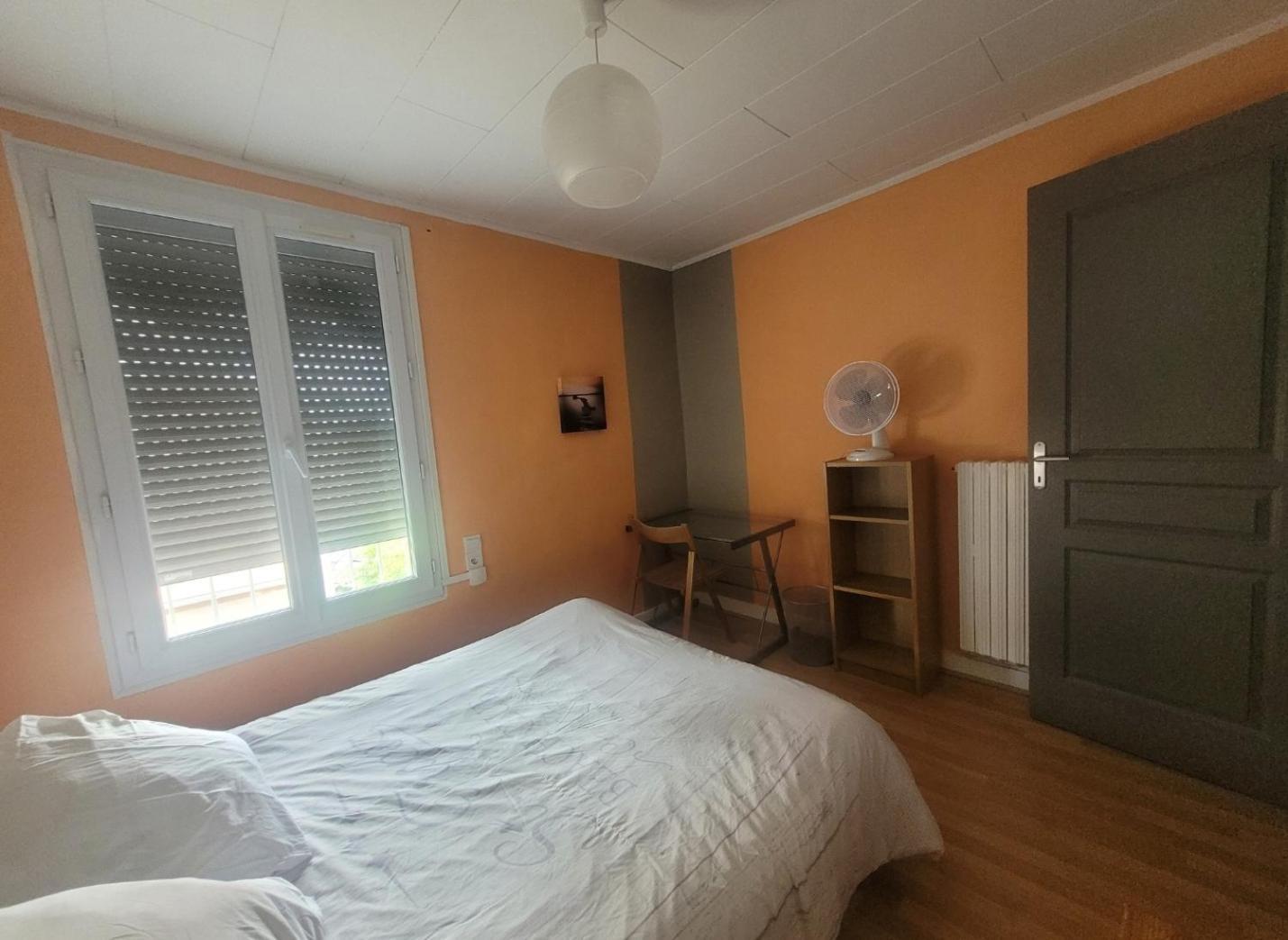 Holiday home Le Marche 6 Pers Des Barbiers Ouzouer-le-Marche